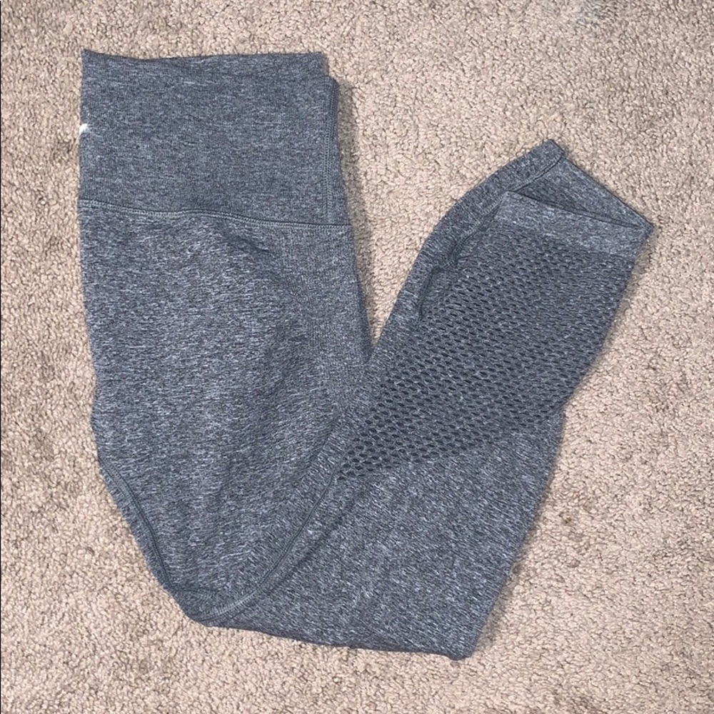 Old Navy Active Grey 3/4 Length Leggings L